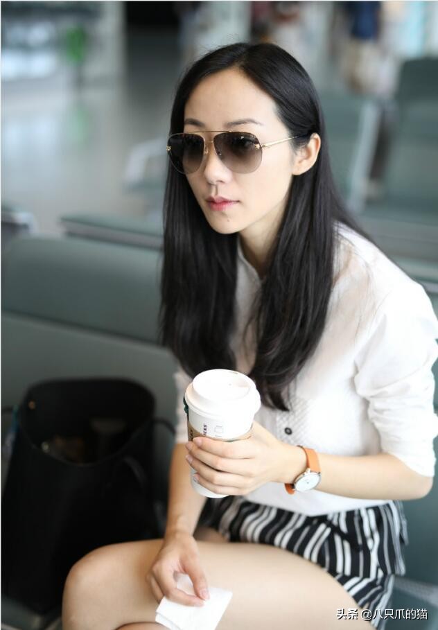 韩雪黑衣长腿,韩雪超短裤穿搭美图