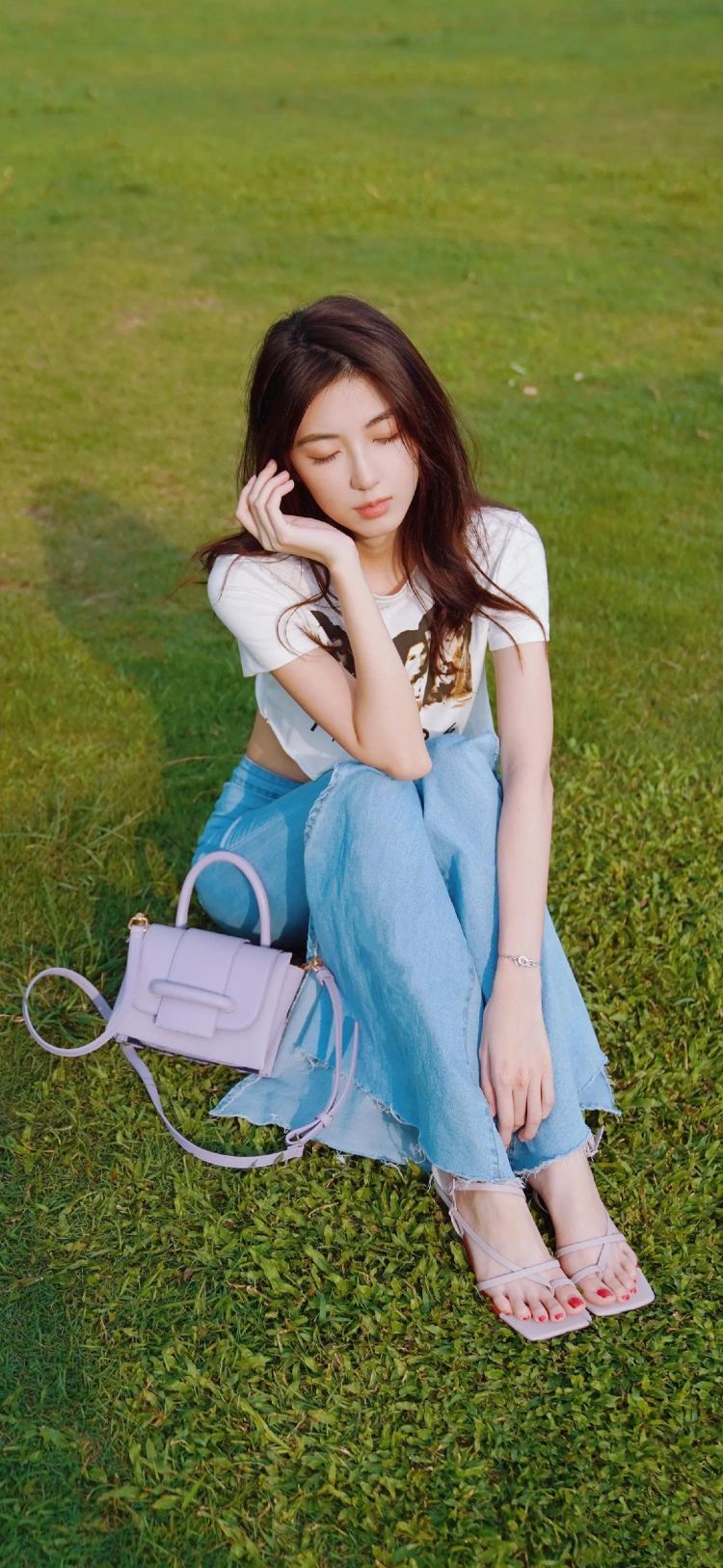 明星穿搭图片素材,明星新款服装图片大全