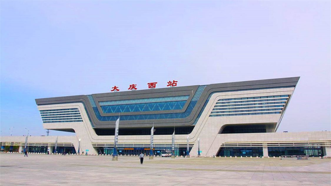 黑龙江大庆城市对比,黑龙江大庆和哈尔滨哪个发达