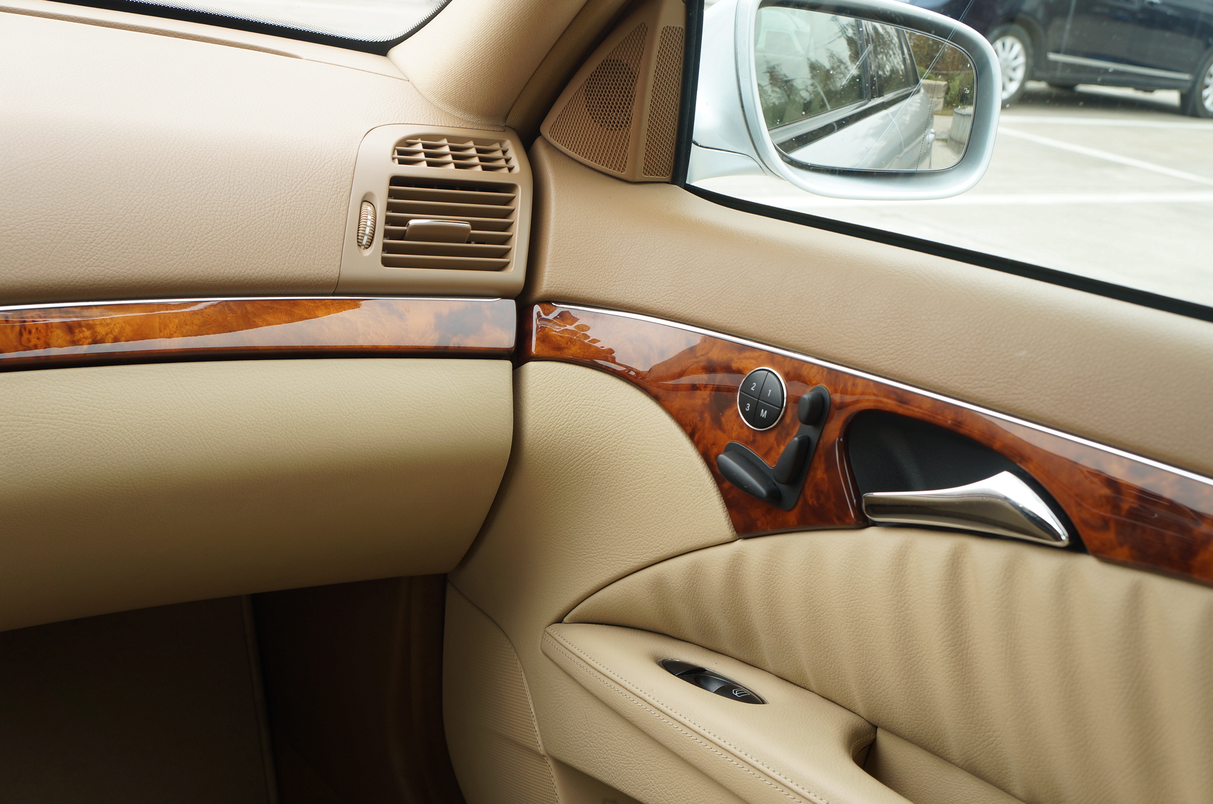 四眼老款奔驰e280,四眼奔驰e280值得入手吗