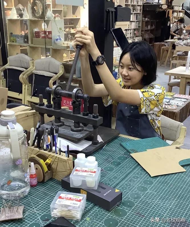 做一个皮包的全过程,皮包的制作自学