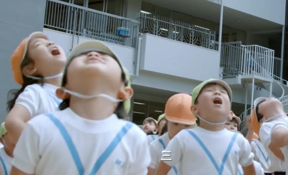 幼儿园老师让孩子瞬间安静,幼儿园老师让小孩静下来