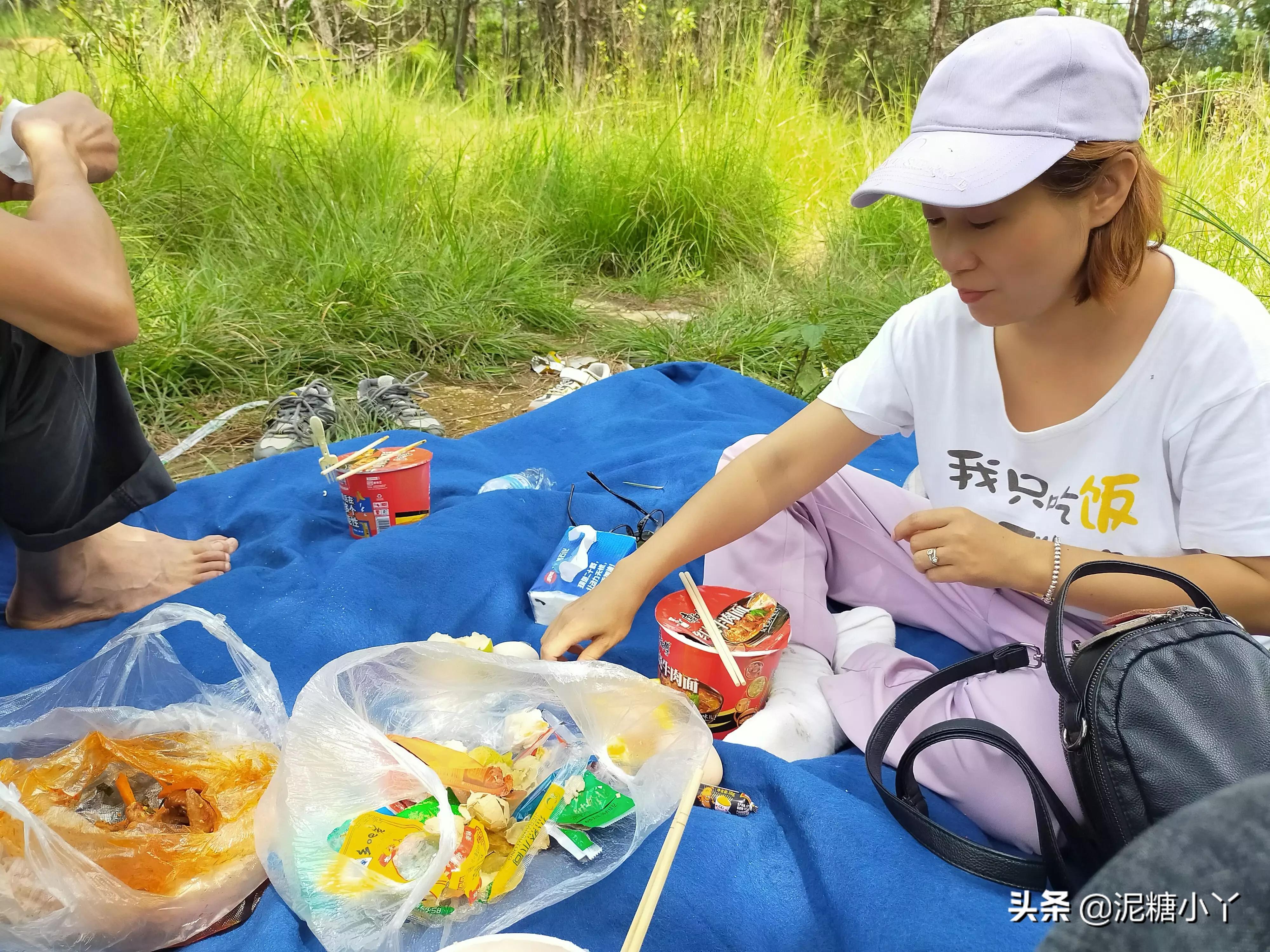 在农村没工作干什么可以赚钱,农民不去打工怎么赚钱