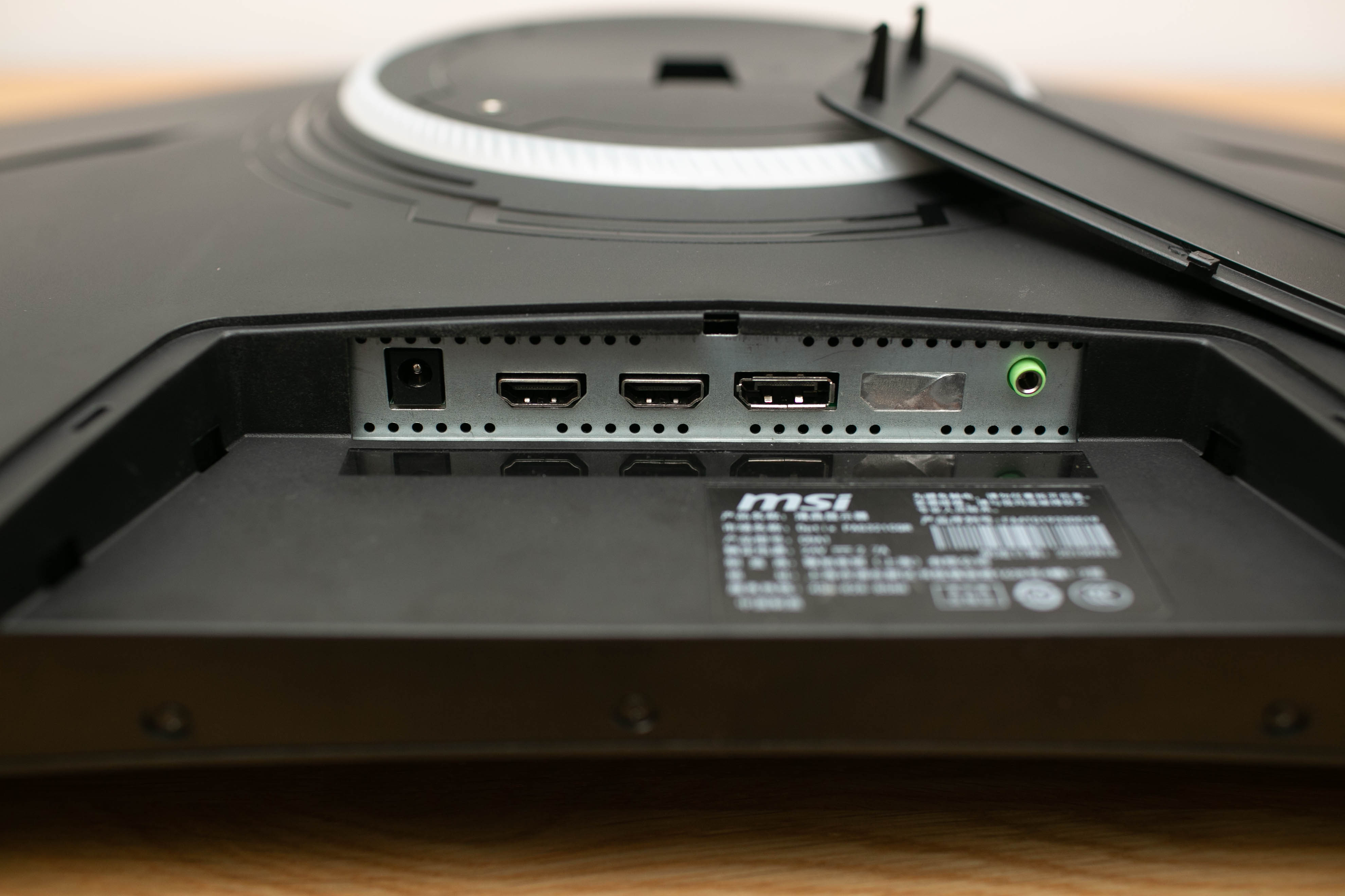 微星pag304cqr显示器测评,微星mag321qr显示器测评