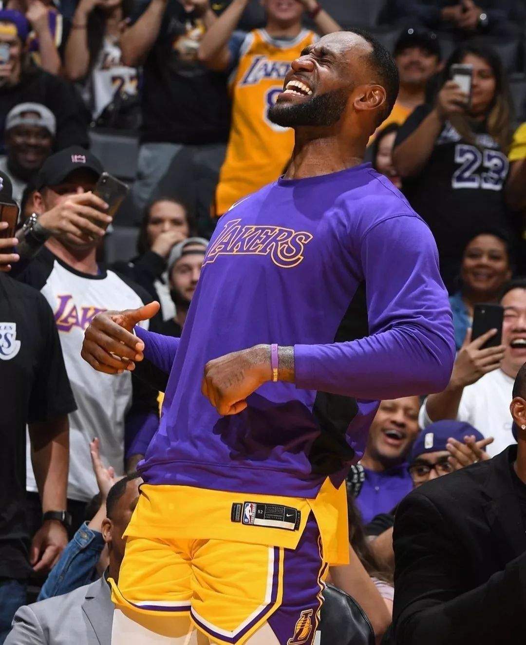 詹瓜连线,詹瓜大战安东尼