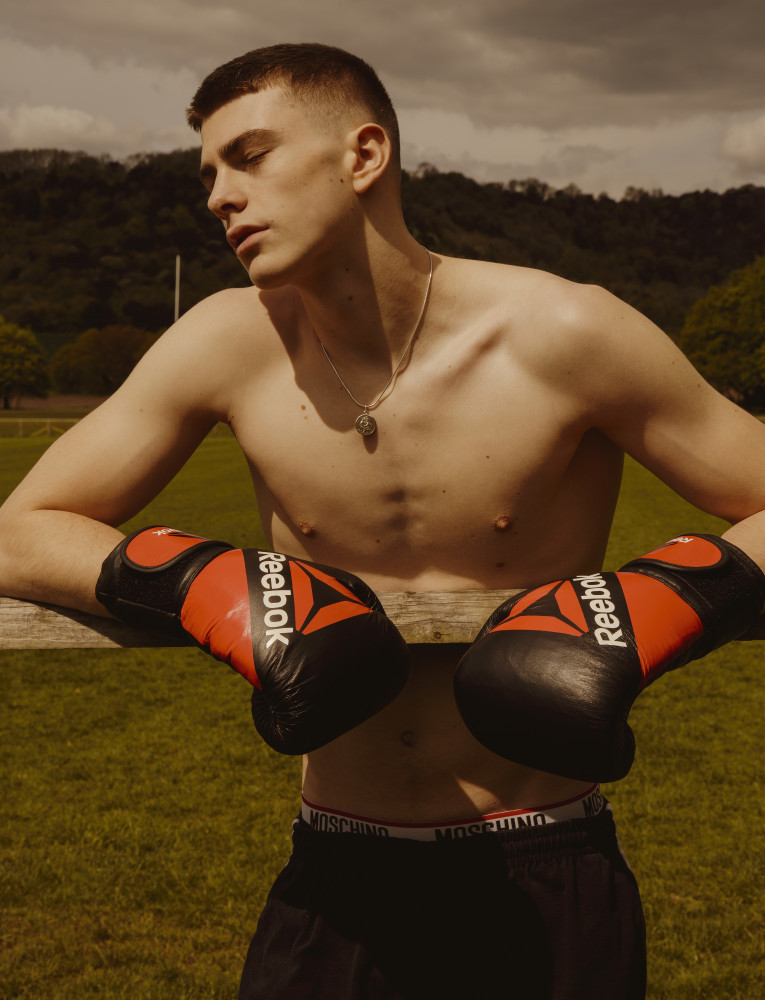 嫁给Fendi的99年英国男孩——BenSherrell