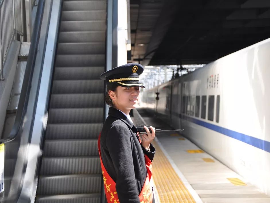 昆明站到昆明南站地铁换乘全过程,昆明站换乘昆明南全过程