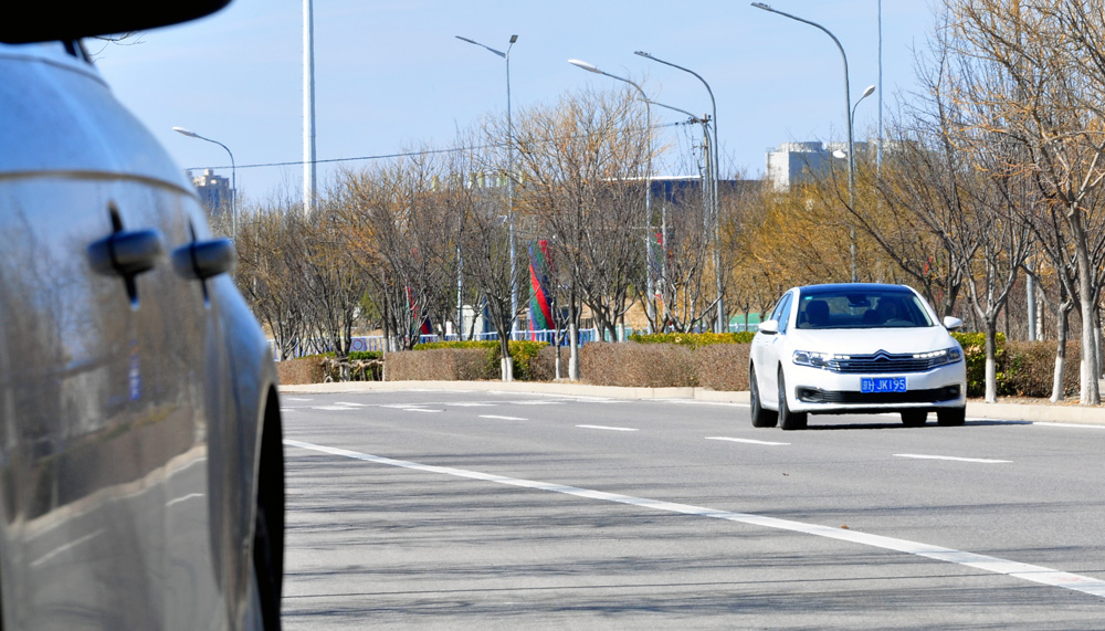 新款雪铁龙c6真实的驾驶感受,第二次偶遇