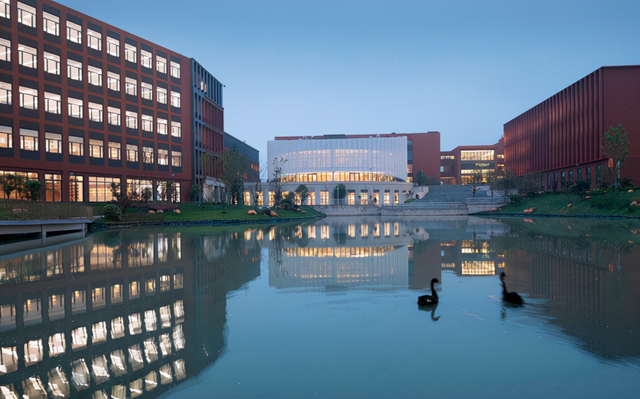 江苏省升学率最高的10所高中排名,江苏几大有名中学