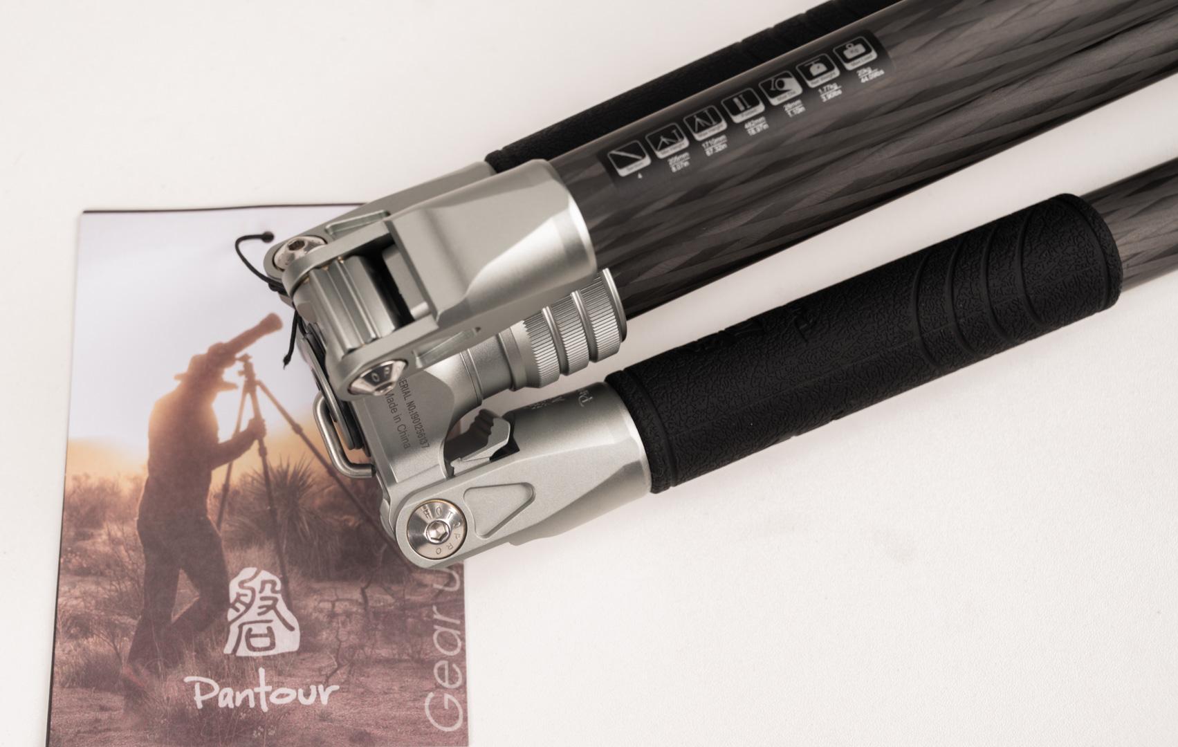 三脚架便携款和稳定款怎么选,三脚架轻便还是稳固