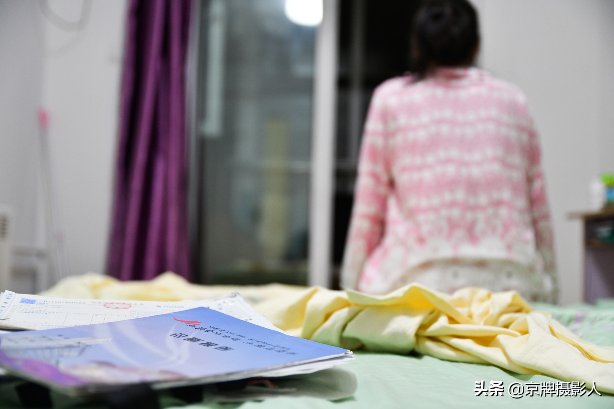 女子瞒丈夫怀孕21周遭引产，丈夫：“一个垂危，再一个咋养？”