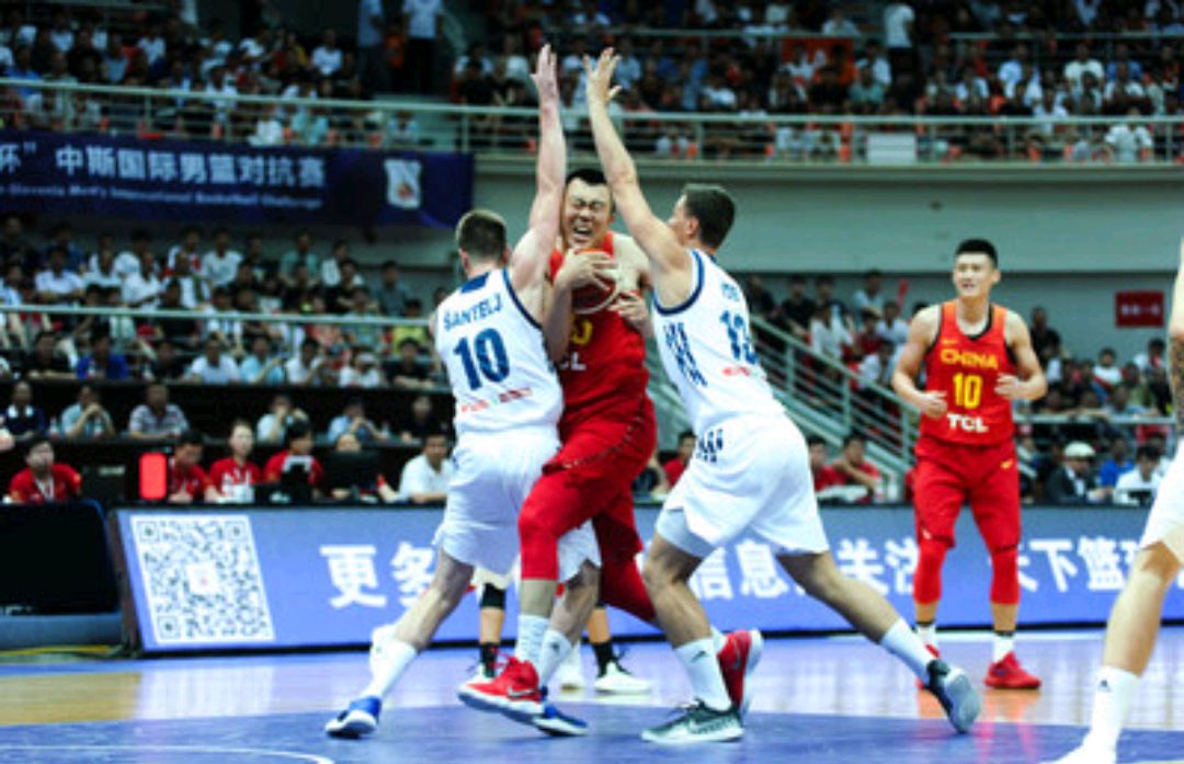 恭喜辽宁巨无霸！34岁如愿入选国家队首次担当顶梁柱杜锋没走眼