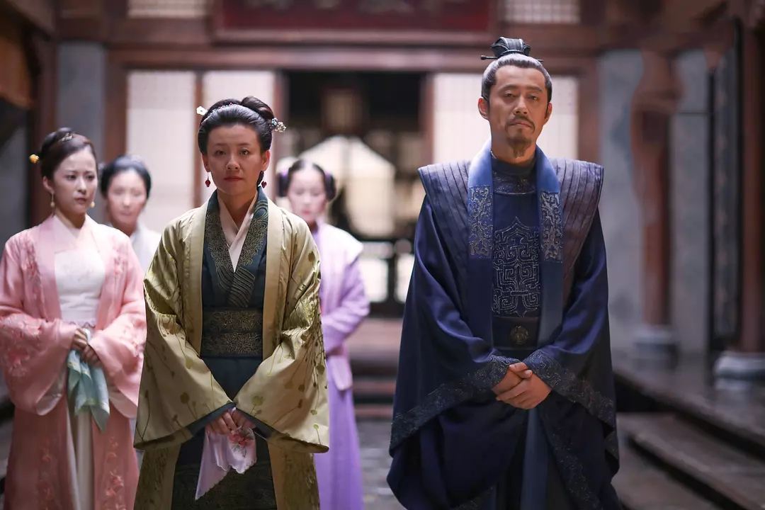 古代正妻死了再娶地位,古代正妻原配