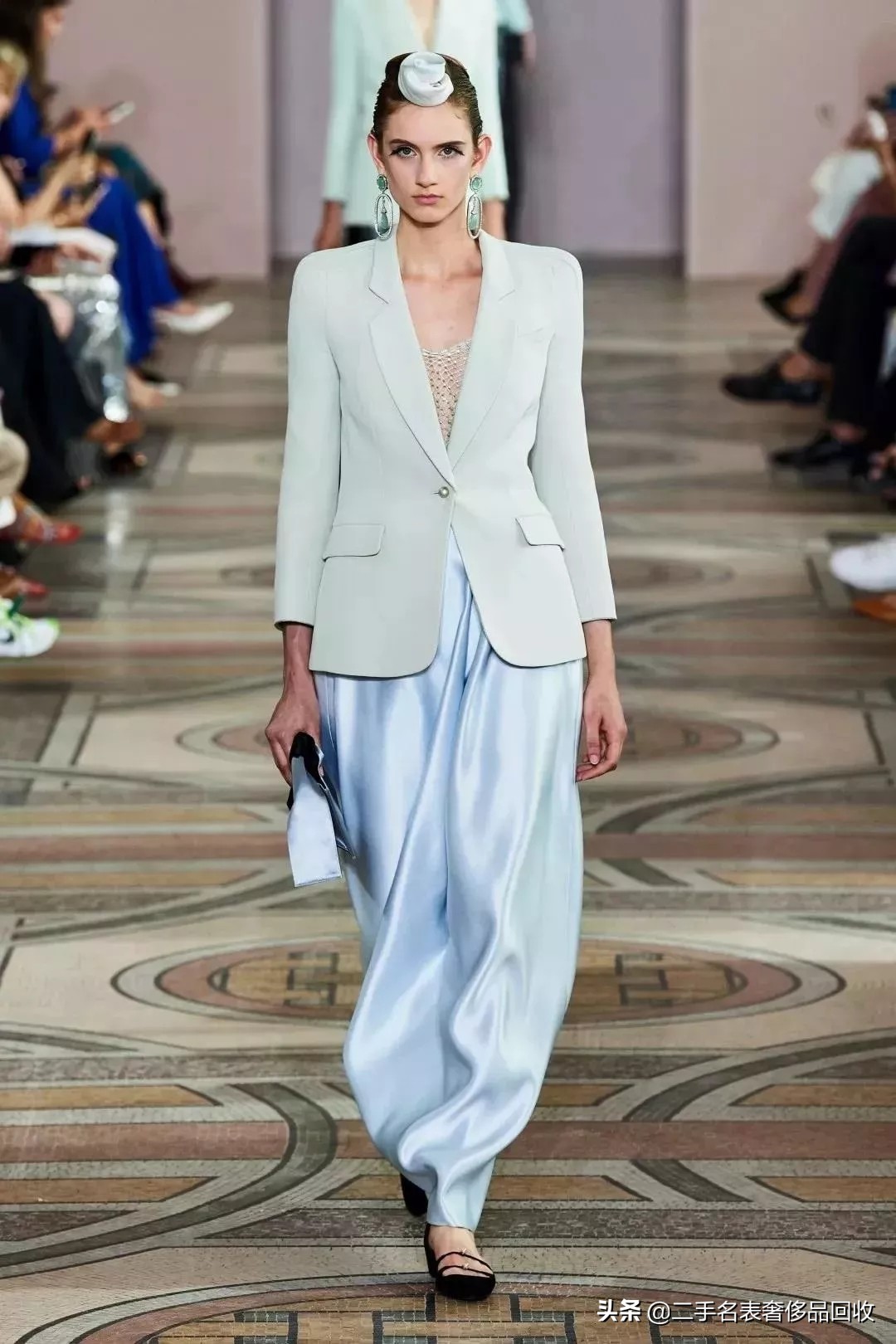 今年有什么好新款包包,早春必买的十款包包品牌