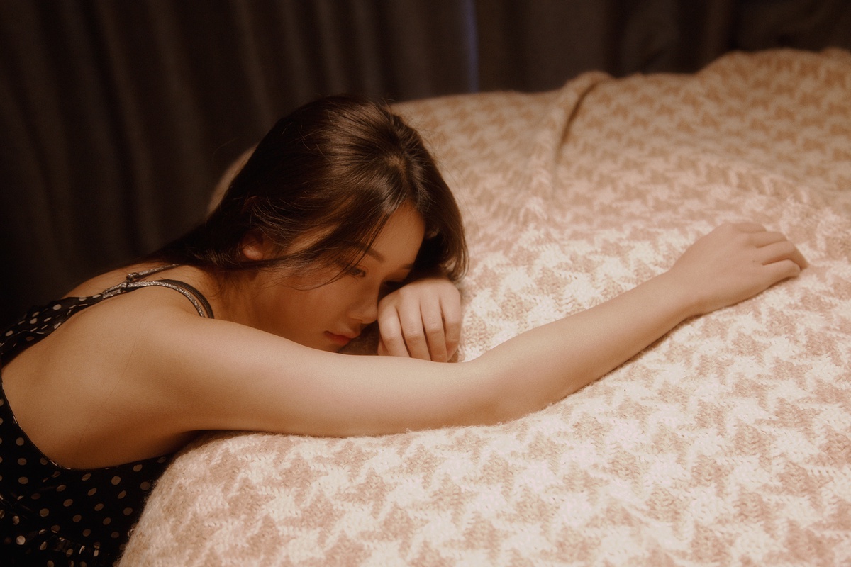 一身黑有人追的句子,一身黑依然有人追