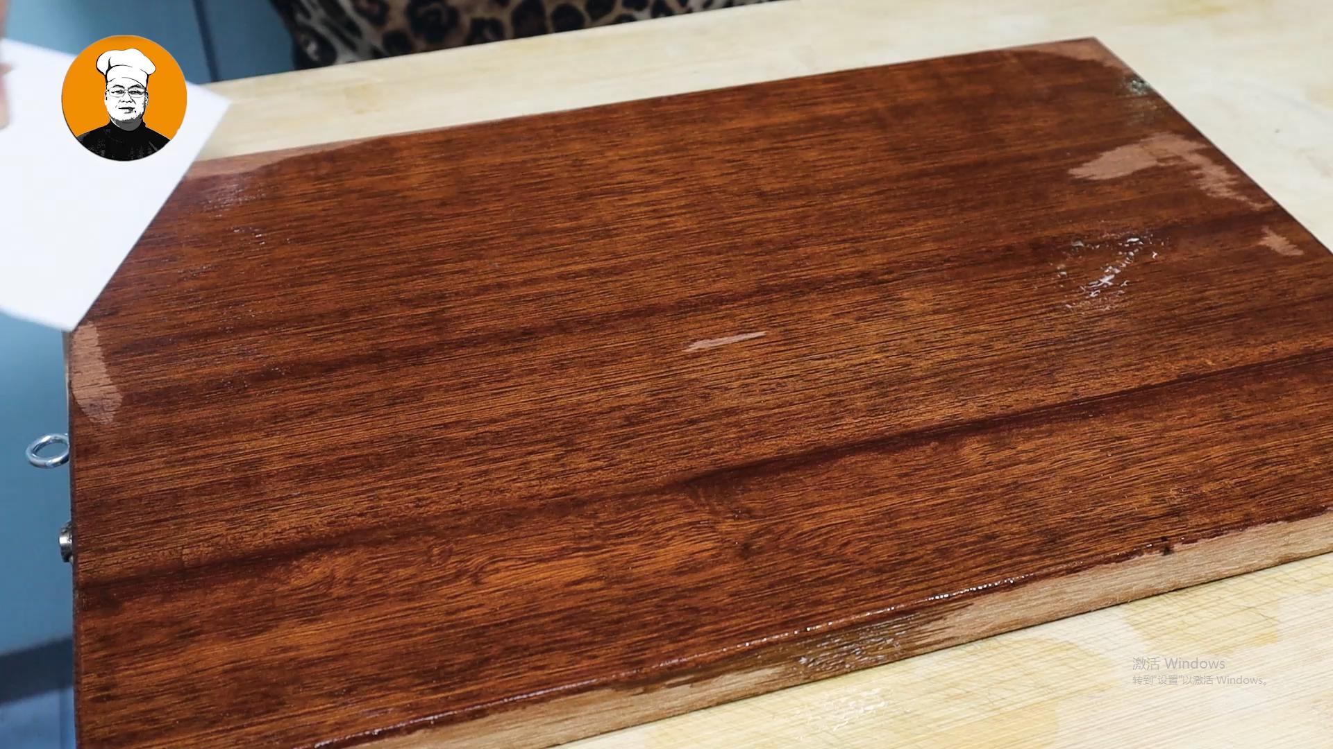 新买的菜板怎么用才不会粘,新买的菜板怎么用盐