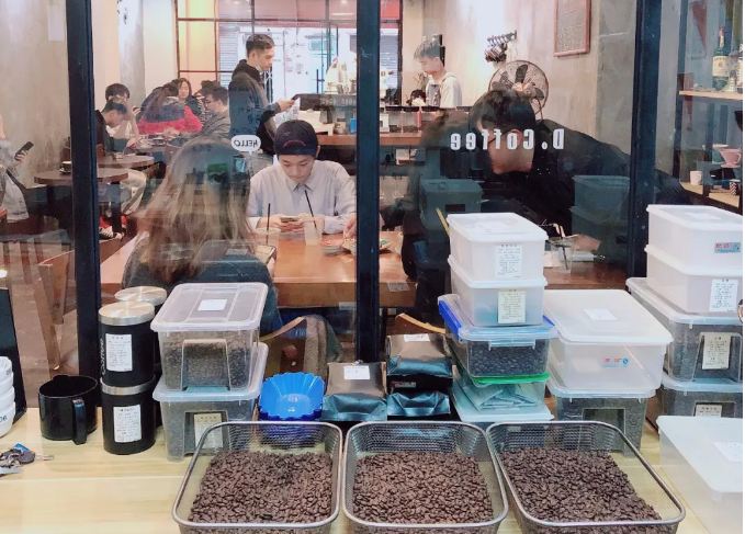 自己开一个咖啡店该怎么运营,开咖啡店投资30万多久可以回本