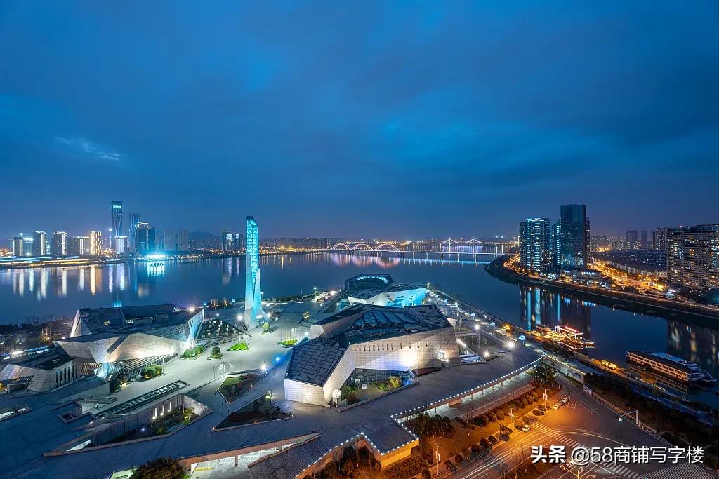 国庆购物中心哪个最好,国庆购物中心有哪些