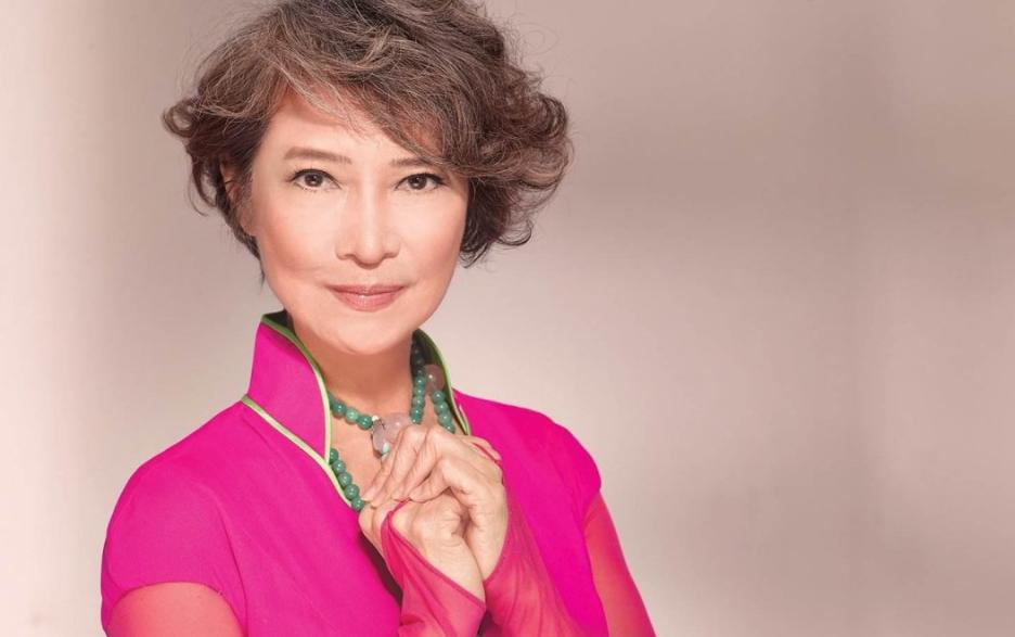 传奇影后萧芳芳：被张国荣奉为女神，甩掉谢贤，她有多厉害？