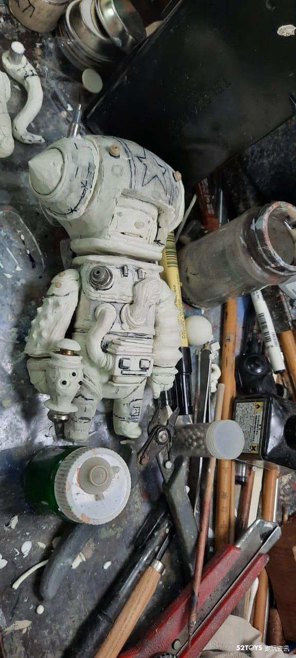 1000TentaclesStudio发布了寻找外星人探索者1号制作过程