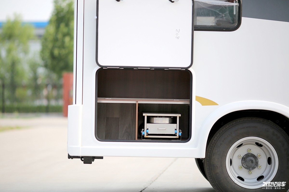 上汽跃进h300轻卡房车详解,上汽跃进h300和h500的区别