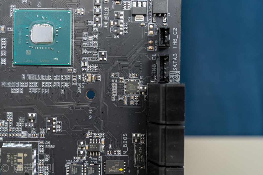 技嘉最强主板z390,技嘉主板z390aoruselite