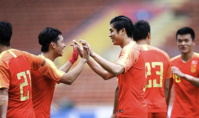 中国足球张玉宁视频,中国足球青训新希望