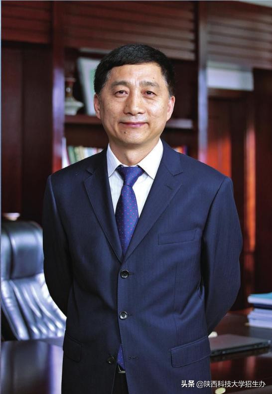 15位高级工程师，都毕业于陕西同一大学，包括陕西第一位女副省长