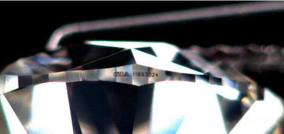 成都钻戒定制品牌哪家好一点,专业的钻戒定制同时兼具原创