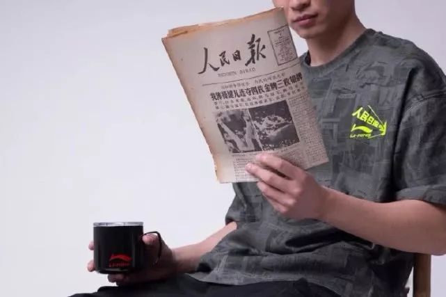 999皮炎平出口红,999皮炎平口红包装