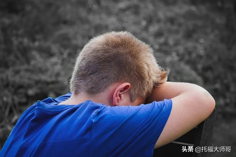 “心态崩了”英语怎么说？歪果仁说不是“I’mboom”，那是啥？