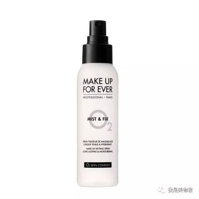 夏日必备补水喷雾推荐分享,夏日必备定妆喷雾推荐