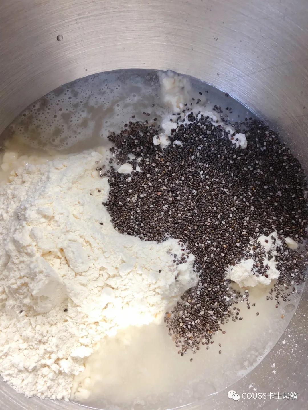 想要健康的减脂,奇亚籽藤篮欧包