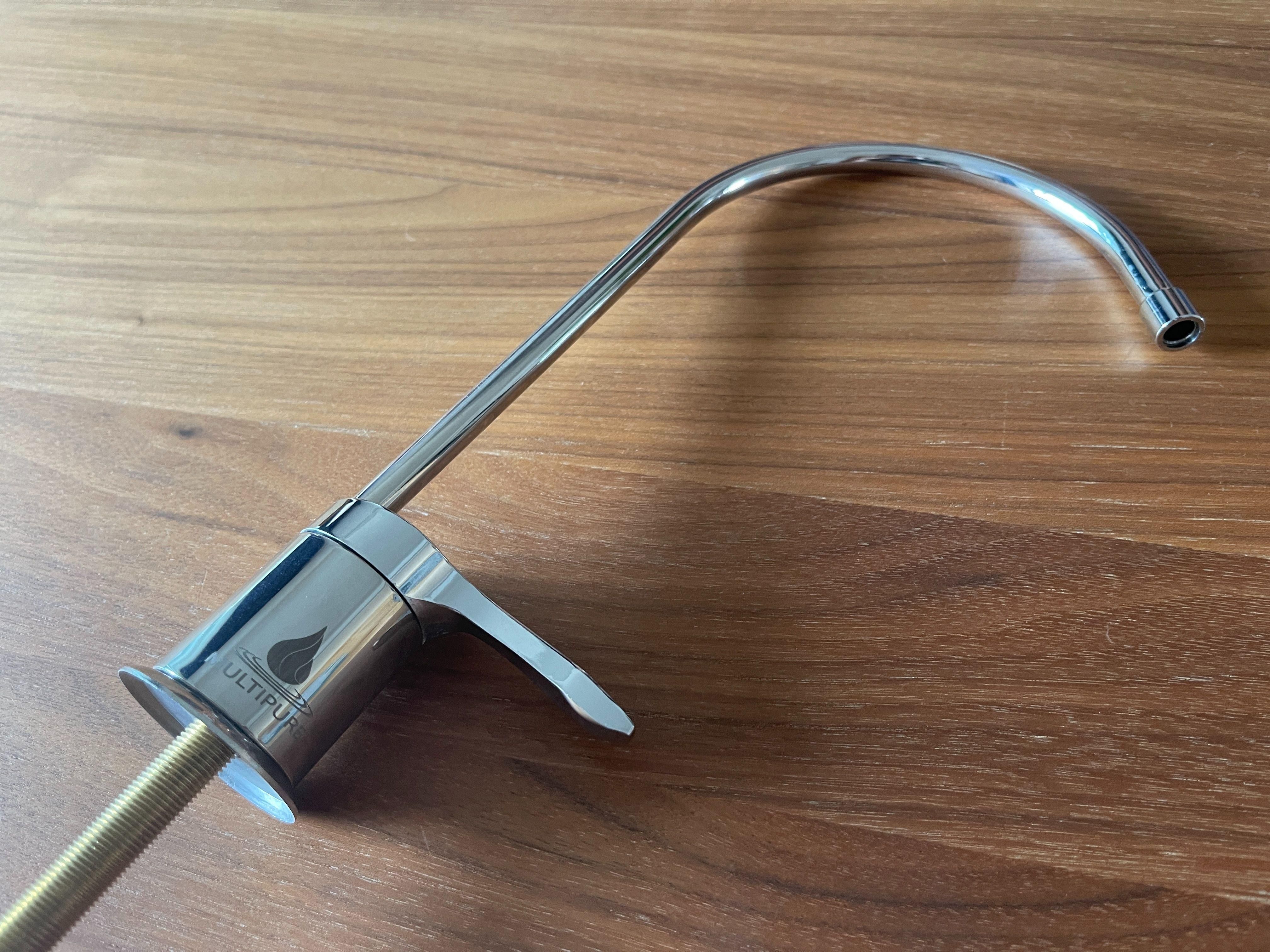 飞机上用的什么品牌的净水器,飞机上的净水器