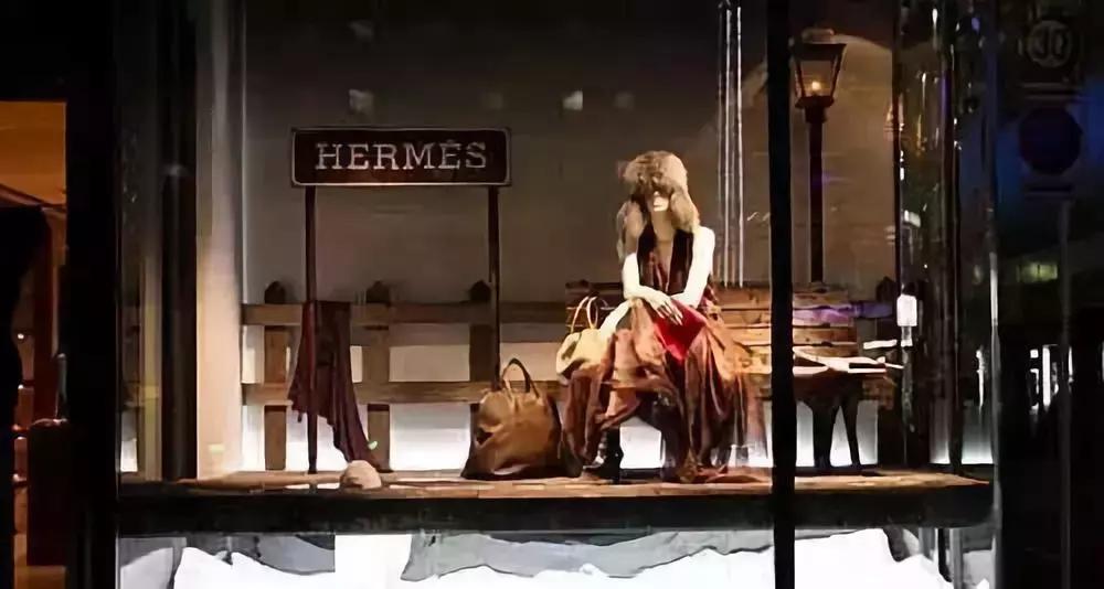 用奢侈品给你讲金融知识,用奢侈品的方式介绍产品