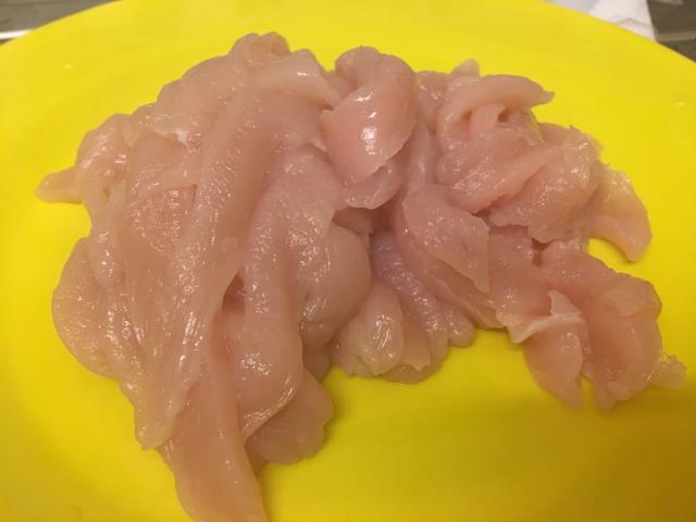 糖醋炸鸡丸的做法,糖醋鸡肉丸的家常做法视频