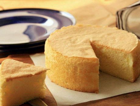 蛋糕总是膨发不起来,蛋糕容易回缩是什么原因