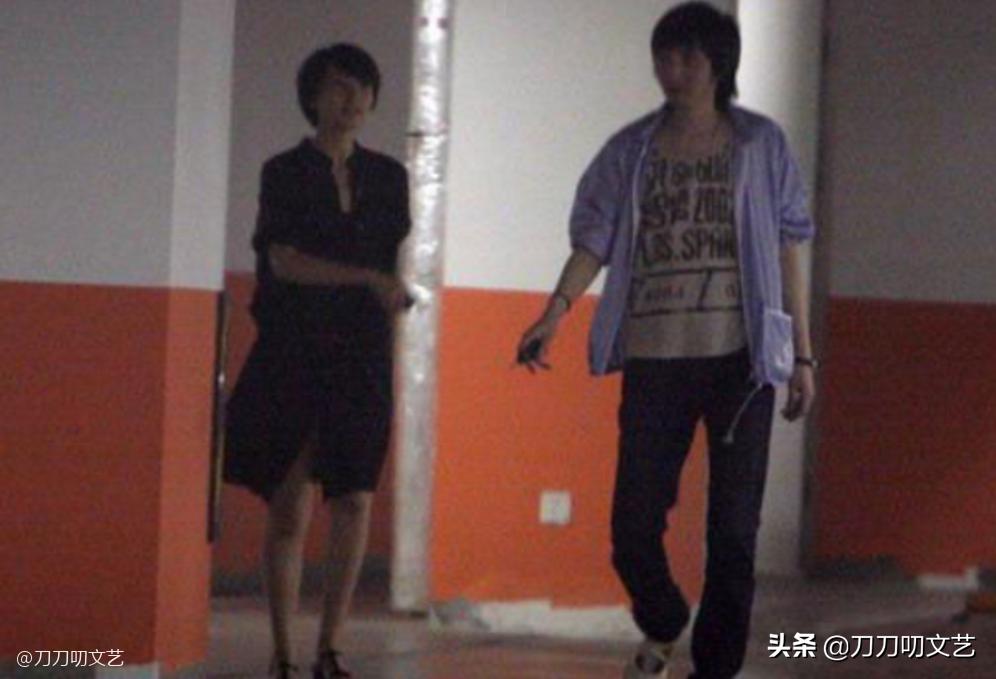 刘琳徐静蕾话剧,刘琳和徐静蕾的照片