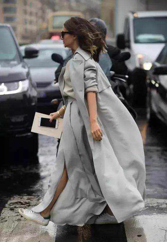 秋天买什么颜色风衣,冬天怎么挑选风衣