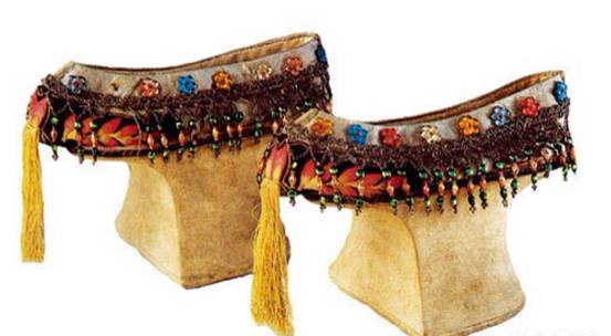 中国古人都穿什么鞋子,古代人穿的鞋子都经历了什么