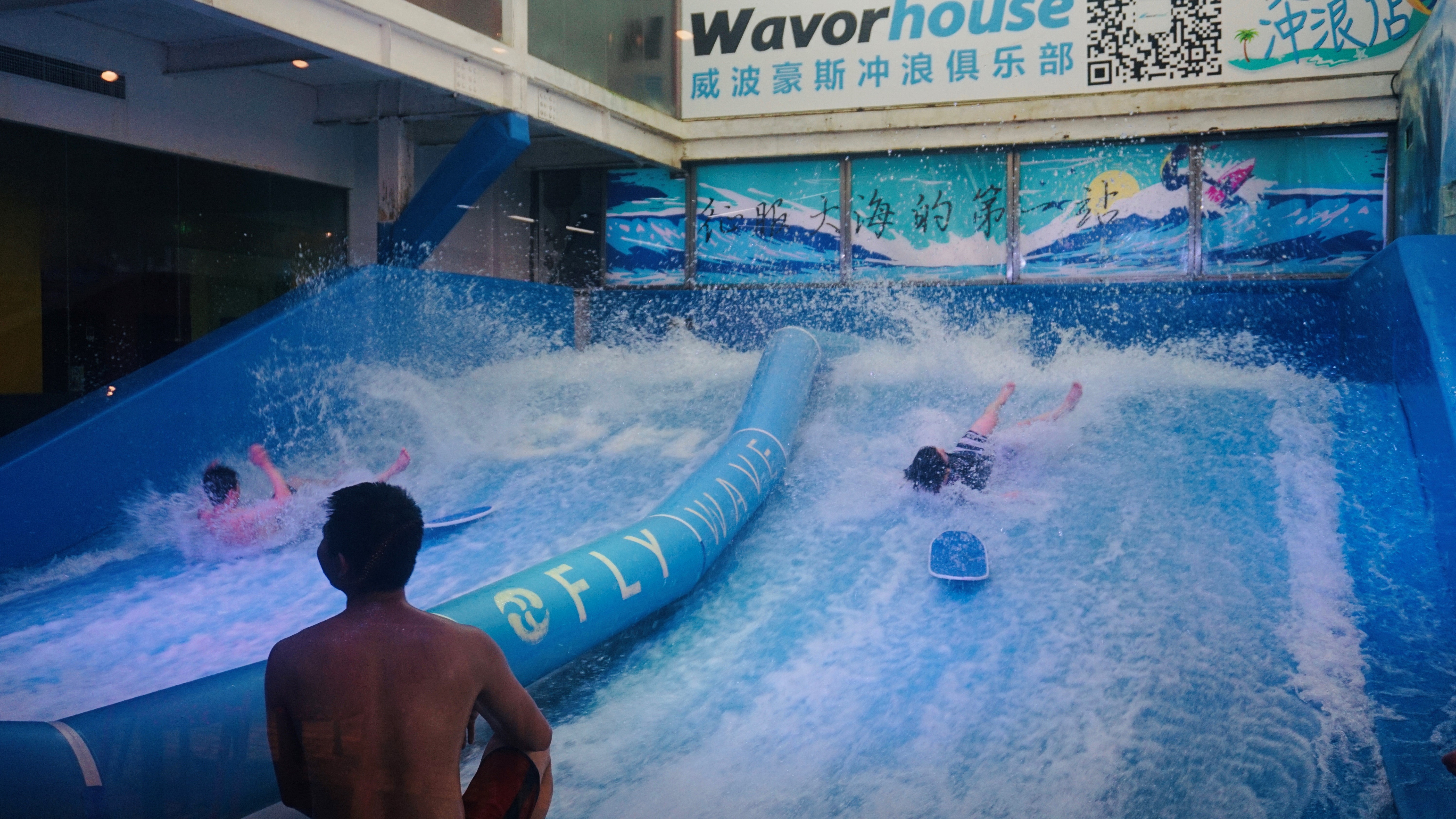 中鑫之宝领克中心,太原中鑫之宝领克中心