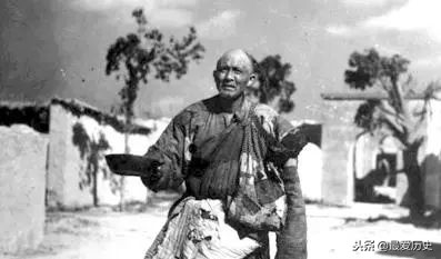 从武训到白芳礼，生于卑微的他们如何活出不朽的崇高？