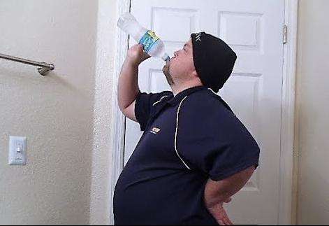 健身时候吃蛋粉好还是不吃好 (健身蛋白粉和保健蛋粉有什么区别)