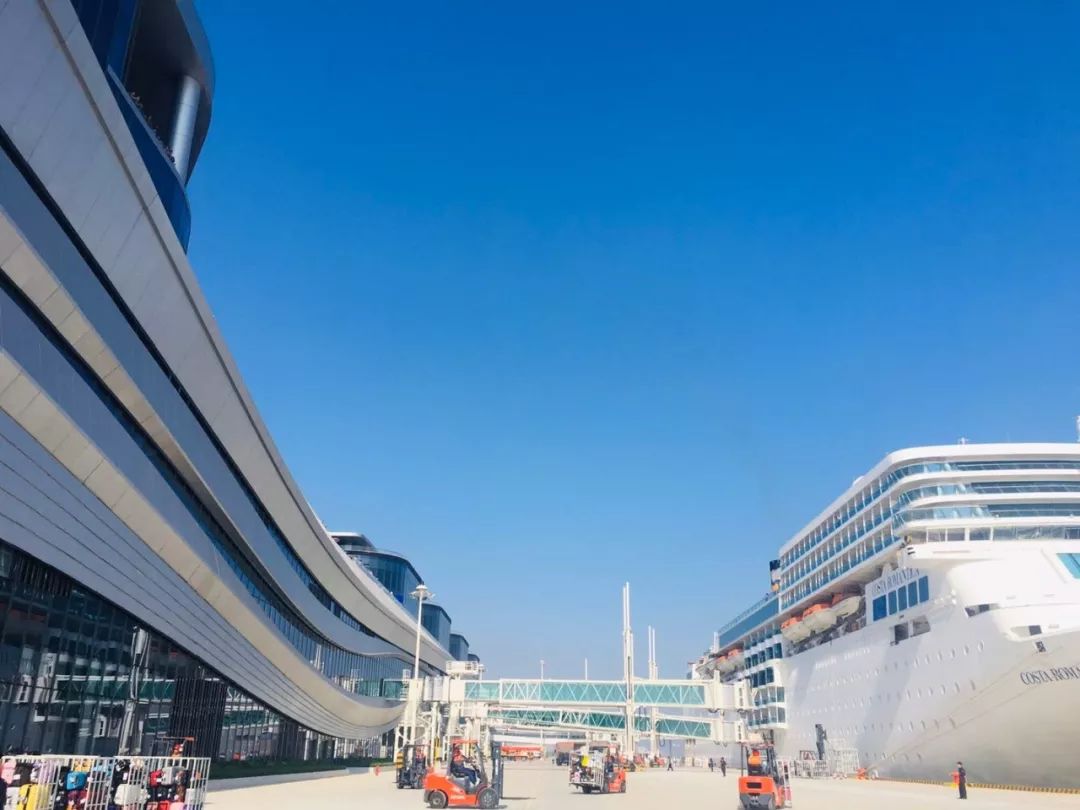 乘坐地铁到南沙港码头,广州地铁直达南沙湾