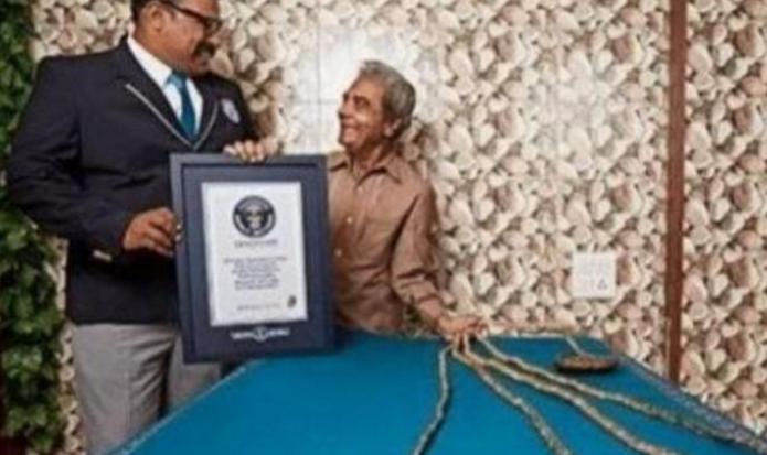 世界上最长指甲的人竟然62年未剪,世界上最长指甲的人排名