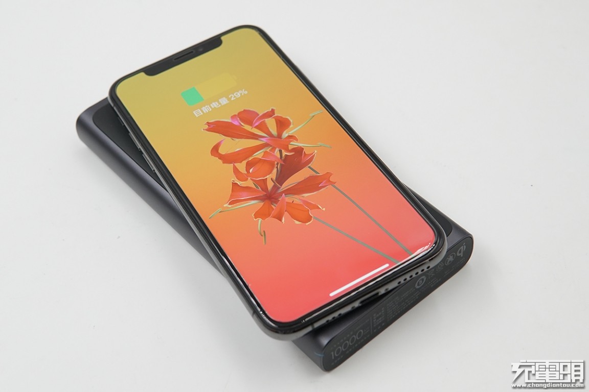 小米充电宝30000快充版拆开,小米无线充电宝10w和30w对比