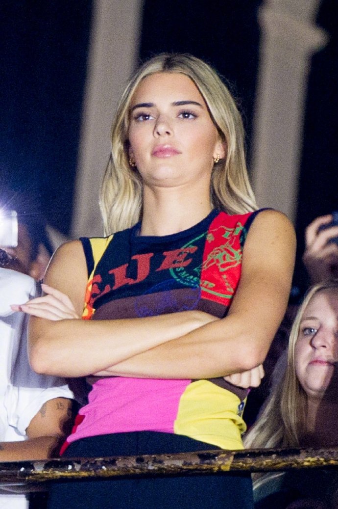 肯豆贝拉走秀,肯豆秀场全集完整版