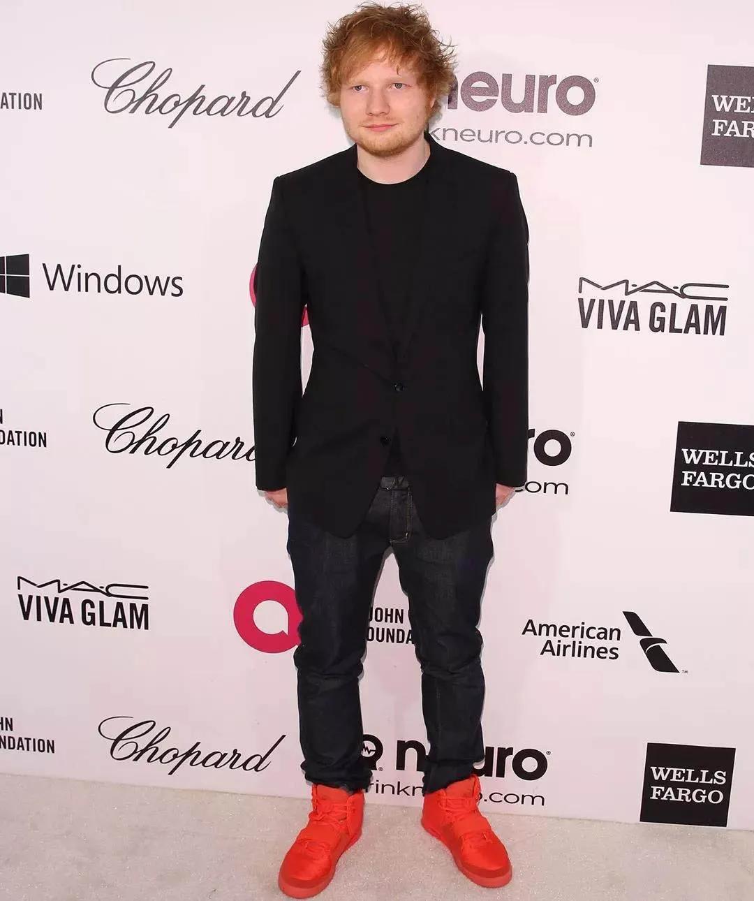 nikeairyeezy灰白真假对比,nikeairyeezy2回到未来