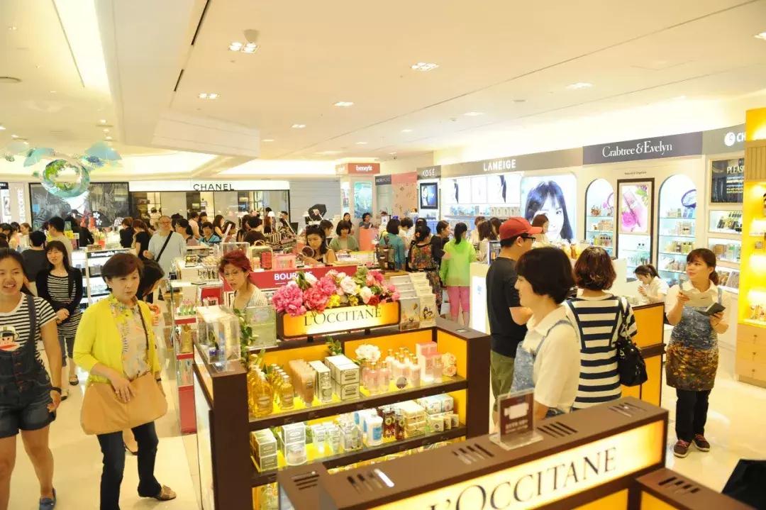 出国购物怎么买划算,出国买东西