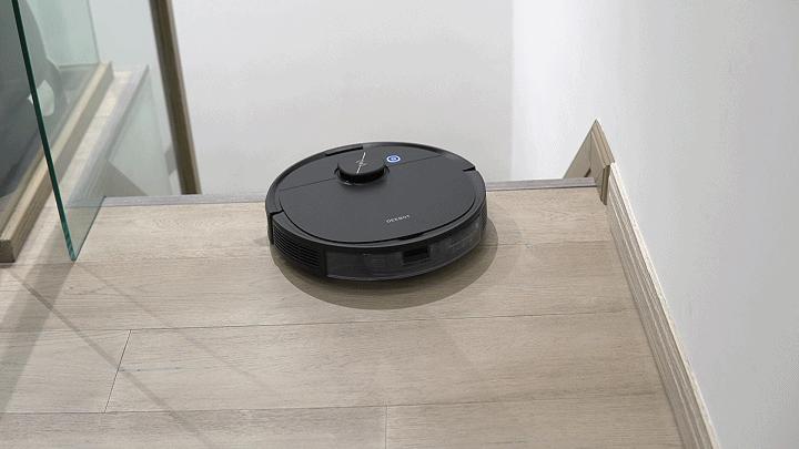 能扫能拖还能除菌?科沃斯地宝DEEBOTN8PRO评测